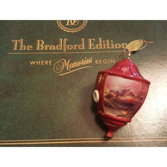 Thomas Kinkade Bradford Editions Heirloom Ornament Lite Cover Stone Cottage New - Picture 5 of 6